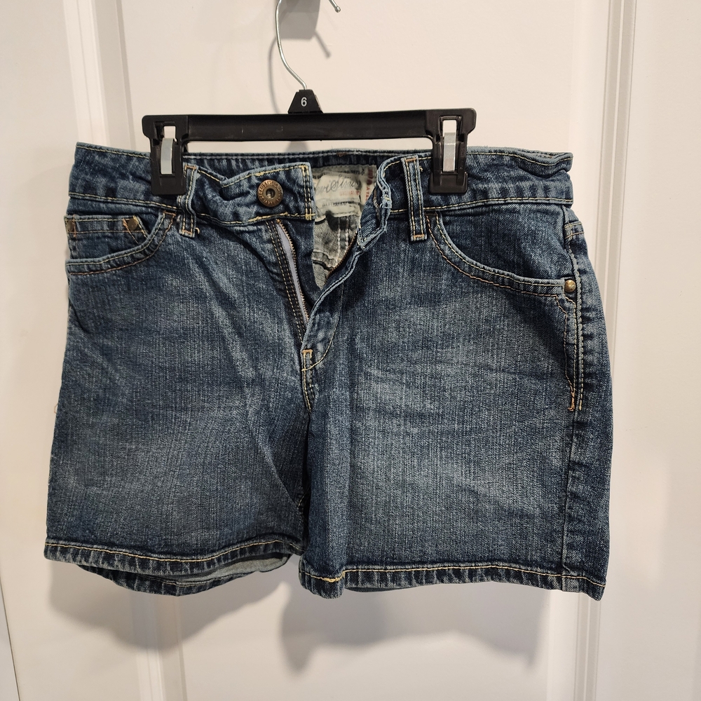Levi's Low Rise Blue Jean Shorts for Women